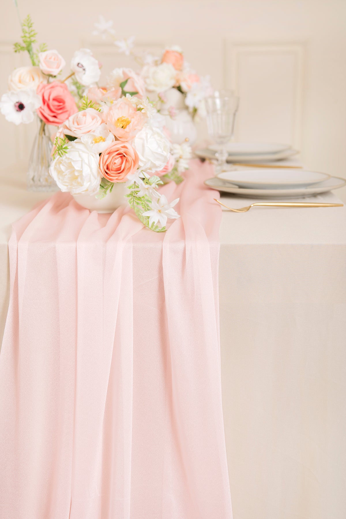 Table Linens in Blush \u0026 Cream, image size:1200x1800